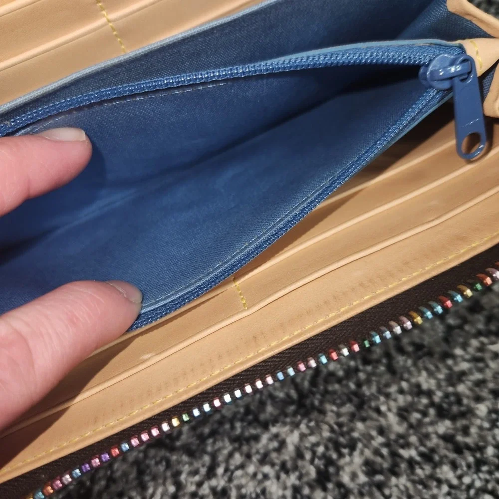 Dooney & Bourke y2k vintage